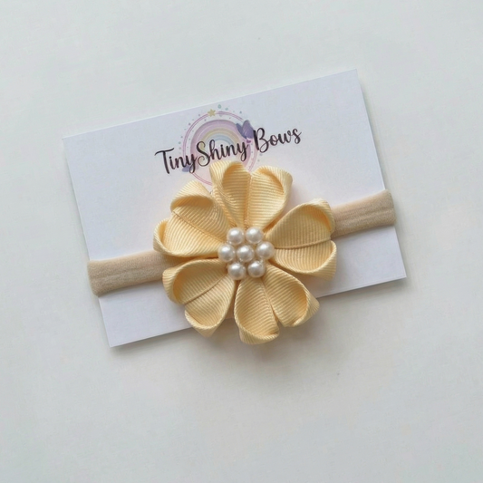 Baby Bow-Style 10-Cream